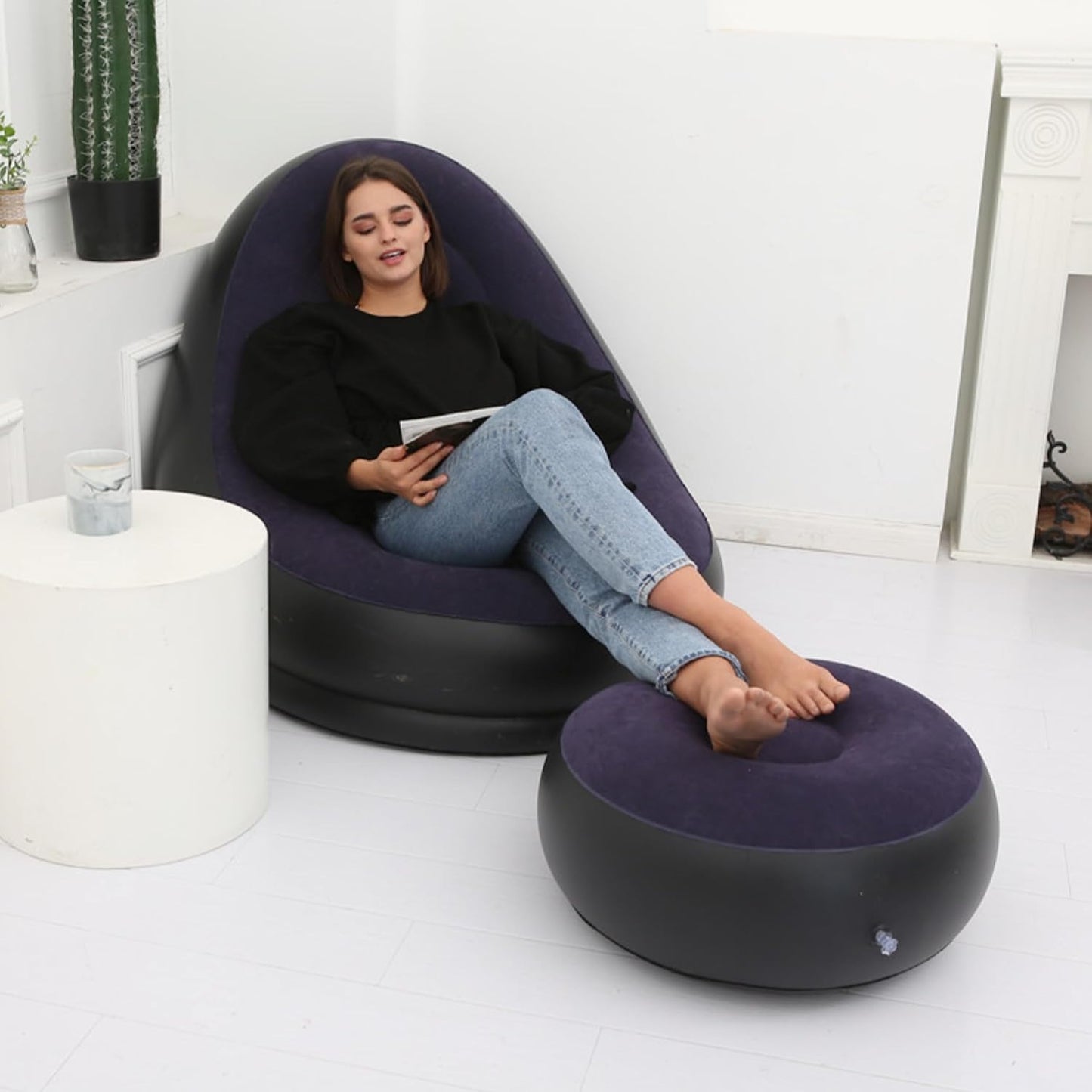 Sofá Lounge Inflable Deluxe con Reposapiés – Interior y Exterior – Tela Aterciopelada Suave